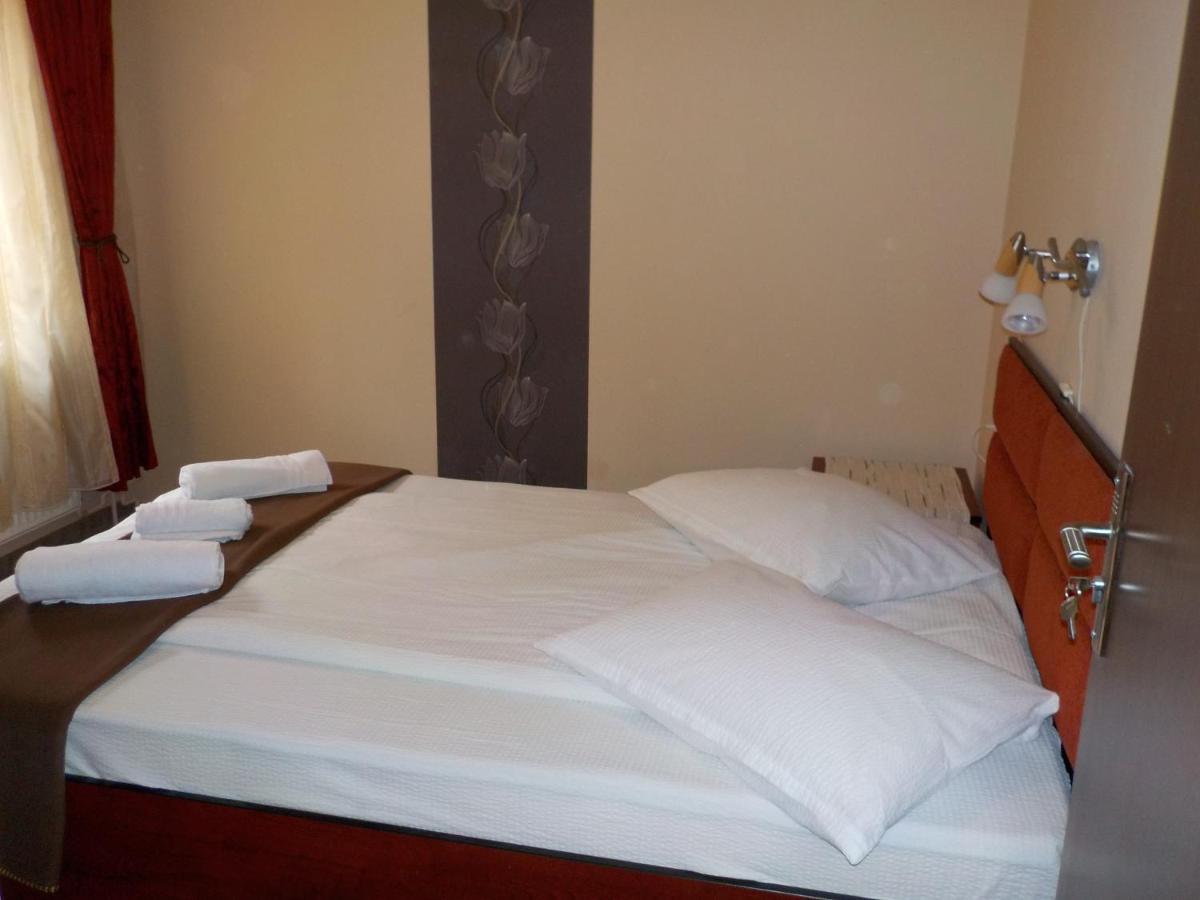 Hotel Casa Dora Sovata Esterno foto